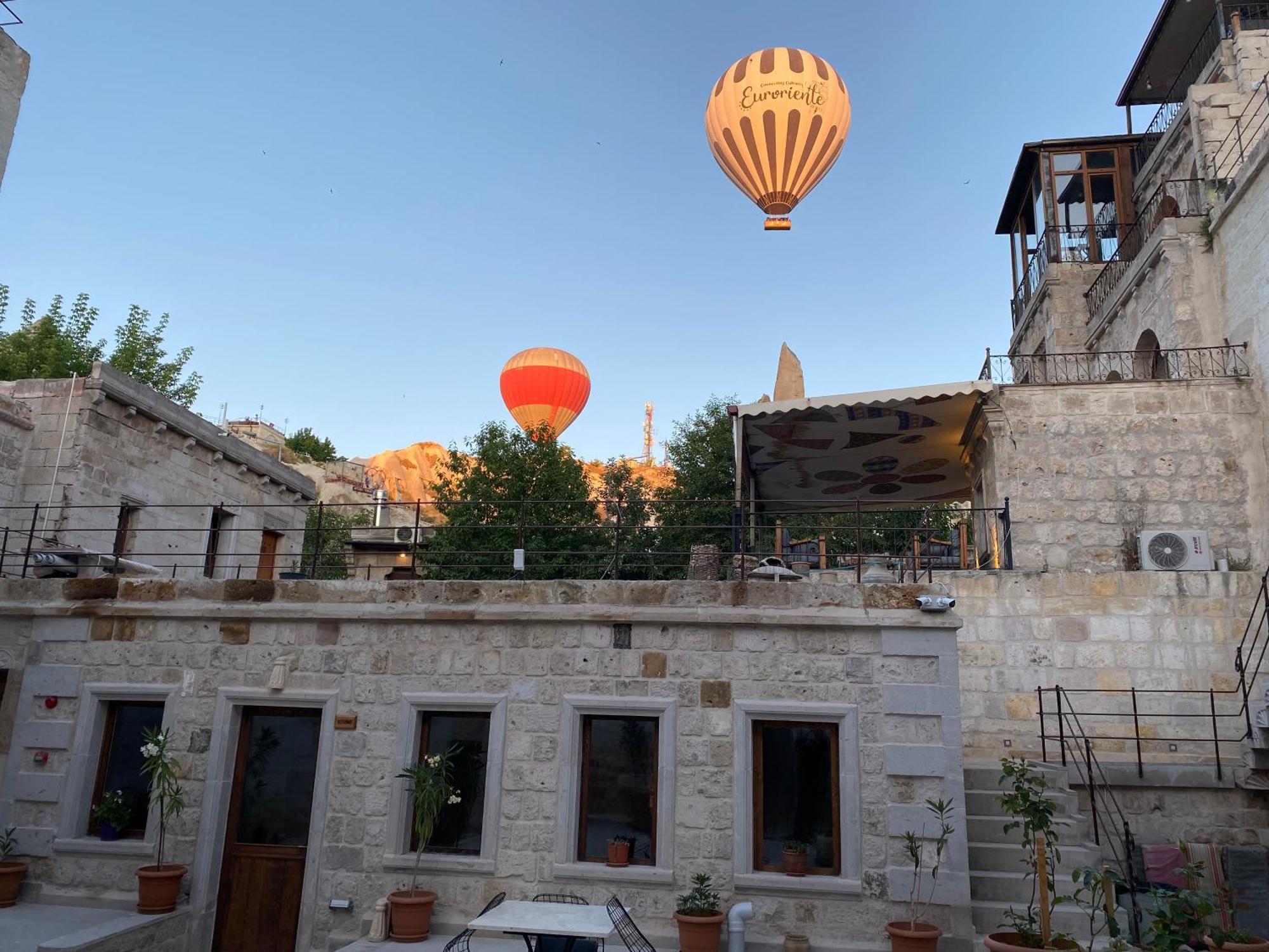 Goereme Escape Cave Suites Екстер'єр фото