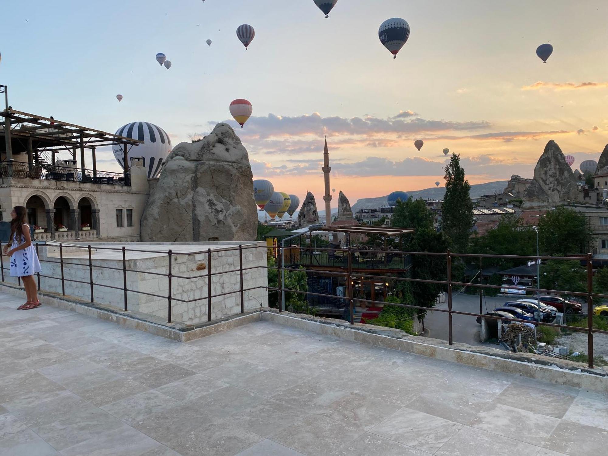 Goereme Escape Cave Suites Екстер'єр фото