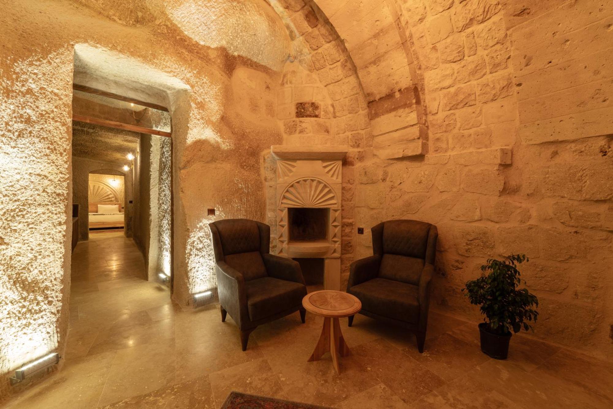 Goereme Escape Cave Suites Екстер'єр фото