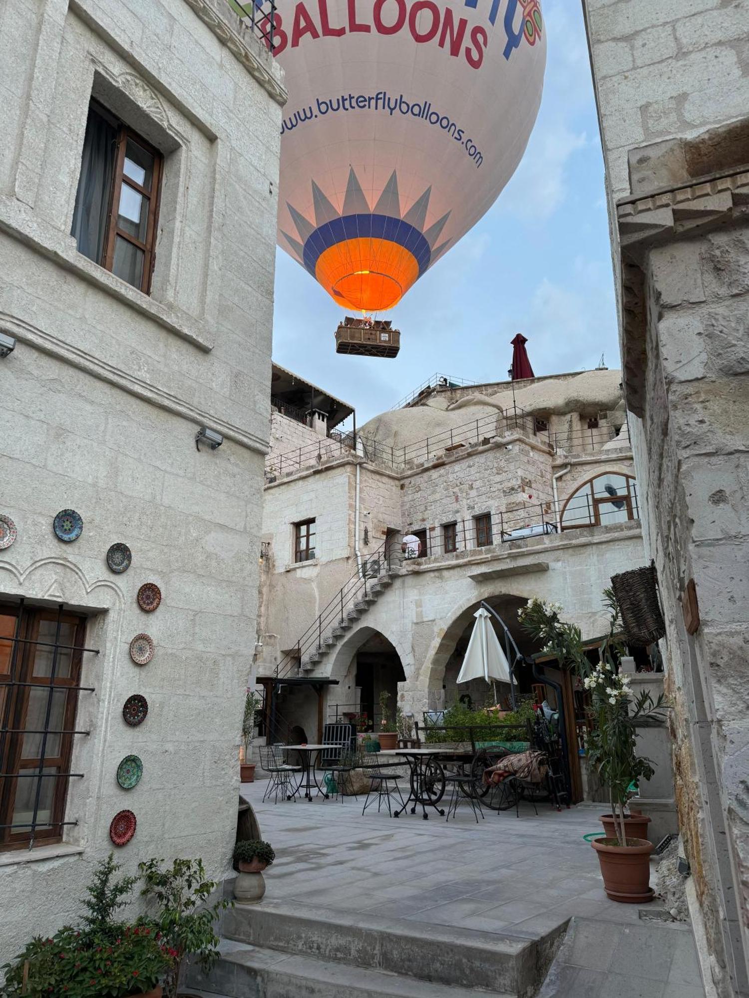 Goereme Escape Cave Suites Екстер'єр фото