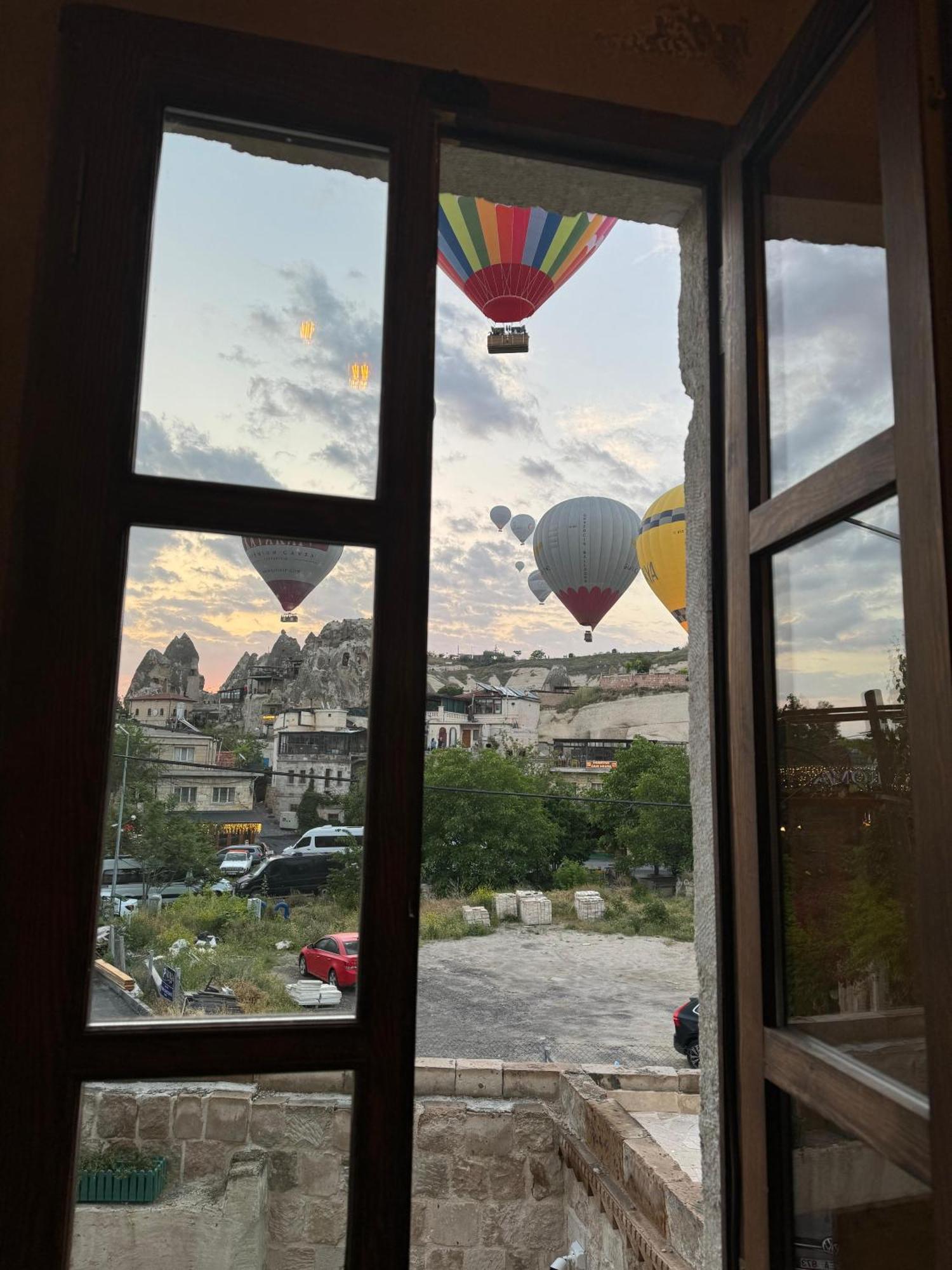 Goereme Escape Cave Suites Екстер'єр фото