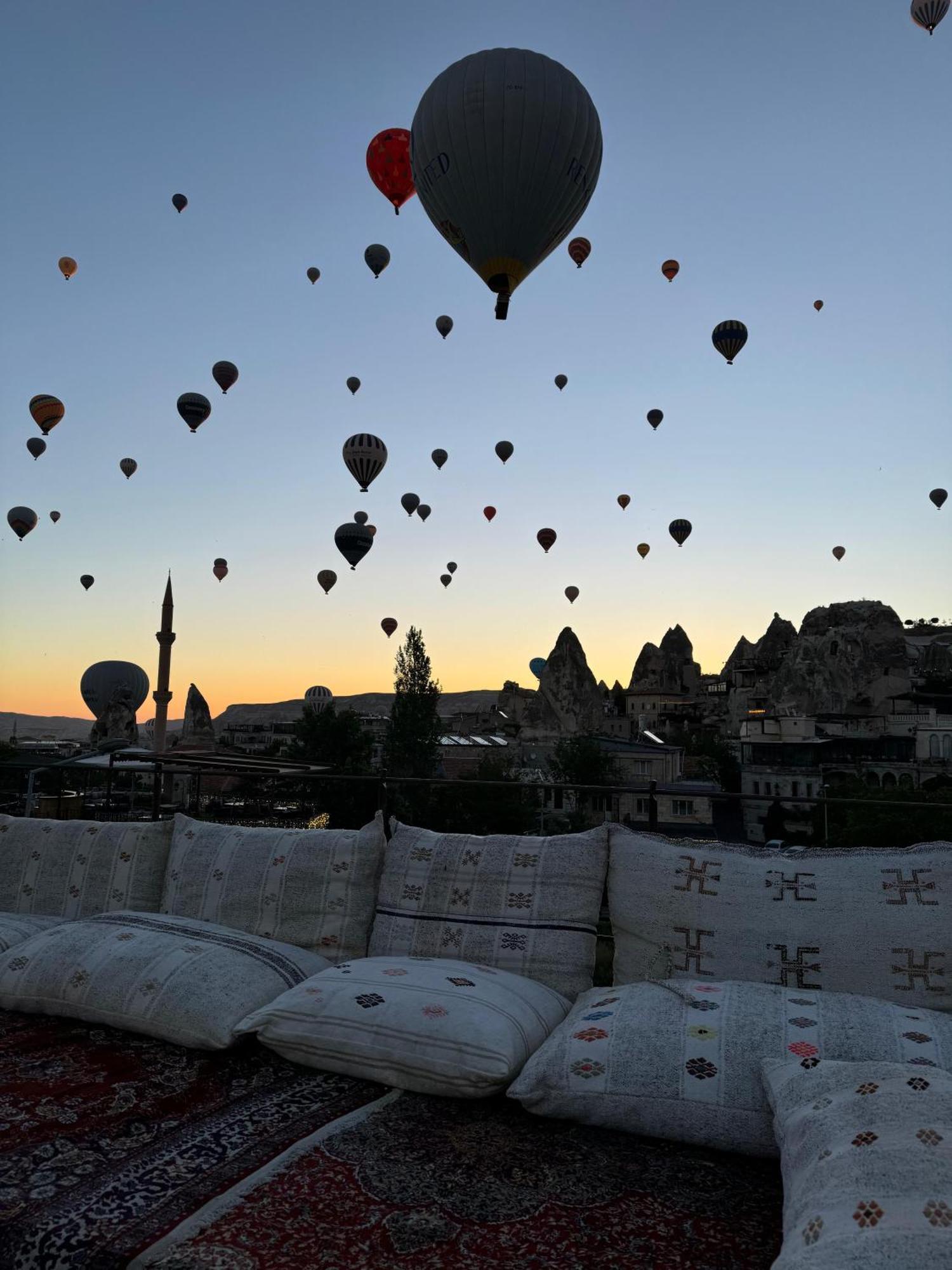 Goereme Escape Cave Suites Екстер'єр фото